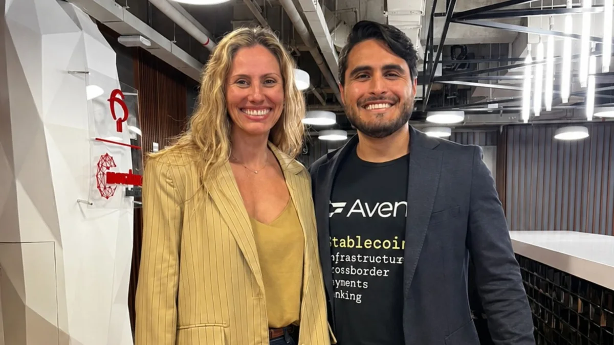 Photo from the Finsiders Brasil story on the IMPACTO and Avenia partnership